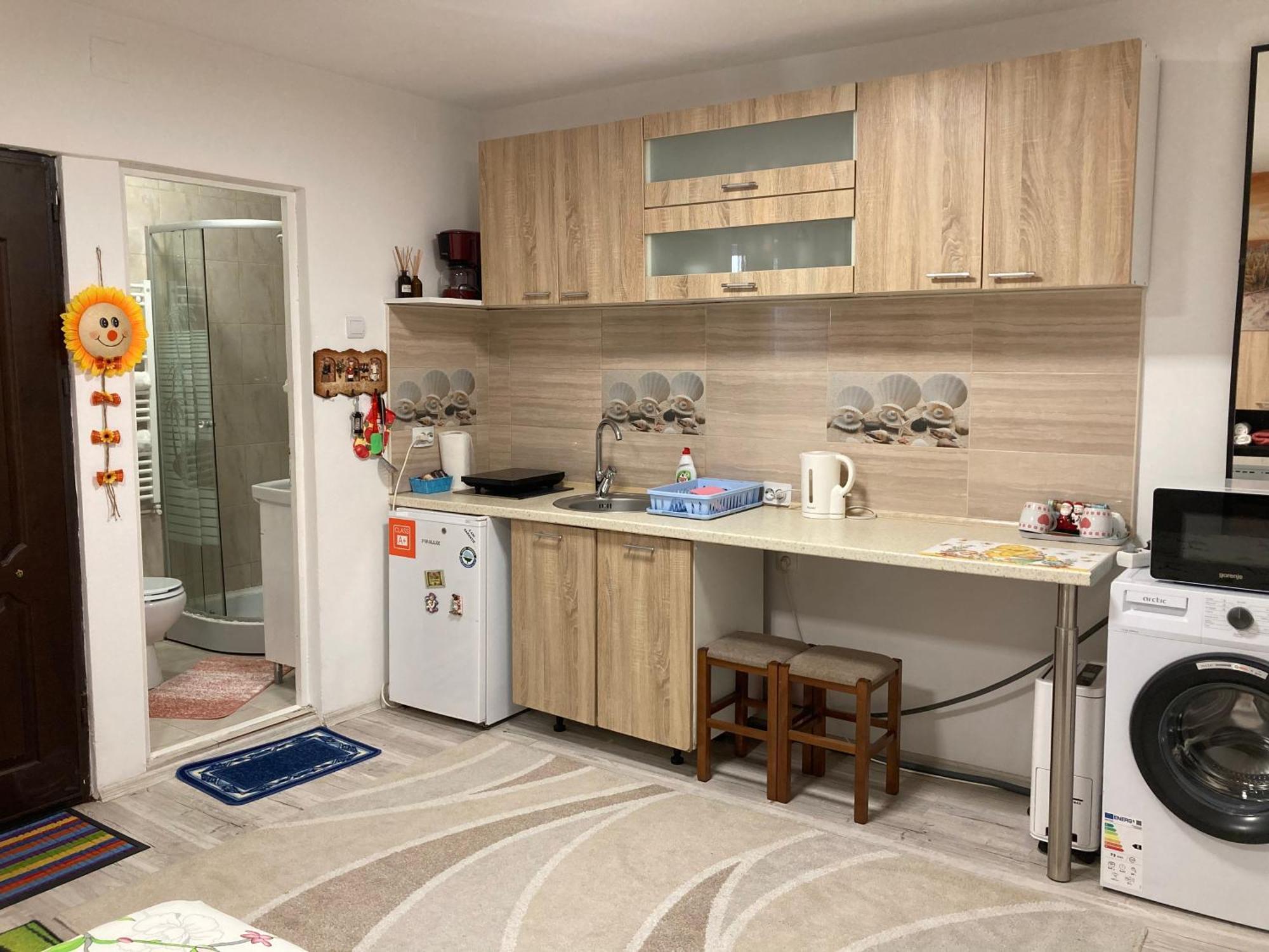 Cosy Hideaway Apartment Брашов Екстериор снимка